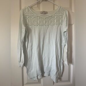 ann taylor LOFT women’s 3/4 length sleeve light blue gray lace front top